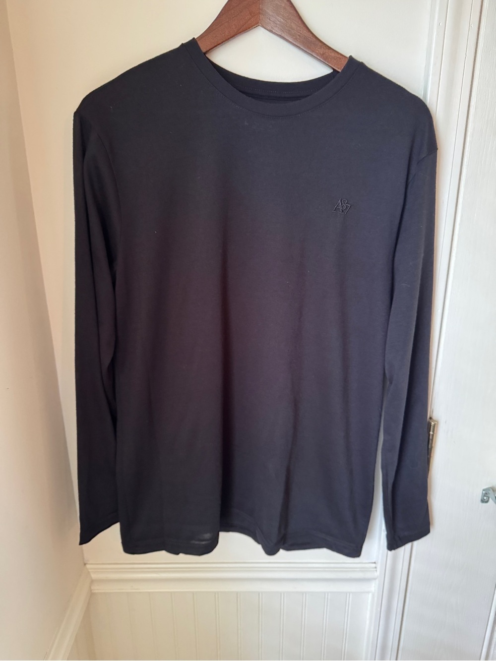 Aeropostale Men's Black Long Sleeve Tee‎ Size Large